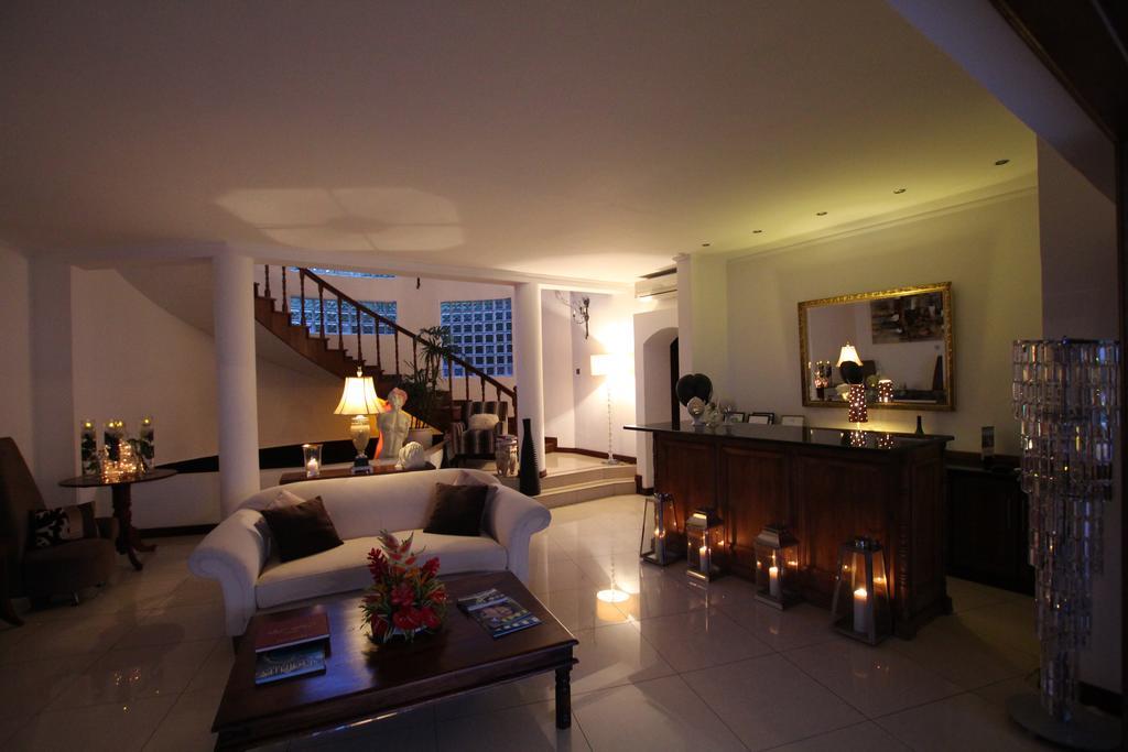 Petit Amour Villa Glacis  Exterior photo